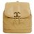 Chanel Mochila de aba acolchoada em couro caviar bege Marrom