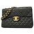 Borsa a tracolla Chanel in pelle d'agnello nera Nero