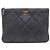 Clutch Chanel 19 Medium in pelle nera Nero