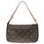 Louis Vuitton Monogram Cherry Pochette Accessoires Castaño - vista 2