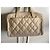 Chanel Borsa Boston in pelle matelassé beige - vista 13