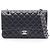 Borsa a tracolla Chanel Matelassé in pelle di agnello nera Nero
