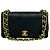 Timeless Borsa a tracolla Chanel in pelle d'agnello matelassé nera Nero