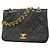 Chanel Matelassé Schultertasche Schwarz
