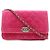 Portafoglio con catena Chanel Boy Rosa