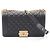 Borsa a tracolla Chanel Boy in pelle di vitello martellata nera Nero