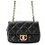 Borsa a tracolla con catena Chanel Black Matelassé Nero