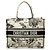 Autre Marque Bolso Book Tote Dior Medium de lona bordada Zodiac Toile De Jouy Blanco