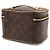 Neceser Louis Vuitton Nice Mini Castaño - vista 2