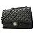 Timeless Borsa a tracolla Chanel in pelle d'agnello nera Nero