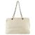Timeless Chanel 32455 Gebrauchte Schultertasche Weiß - Ansicht 2