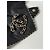 Chanel schwarzer Lederschal mit CC-Brosche - Ansicht 9