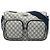 Borsa a tracolla Gucci Beige GG Supreme con doppia tasca