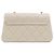 Borsa a tracolla Chanel AP4592 in pelle d'agnello beige - vista 2