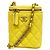 Bolsa de Ombro com Corrente Chanel Matelassé Amarelo