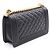 Borsa a tracolla Chanel Boy in pelle di vitello martellata nera Nero - vista 2