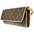Louis Vuitton Twin Monogram Canvas GM Marrom - vista 3