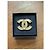 Broche Chanel CC dorado - vista 4