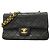 Chanel Matelassé Schultertasche Schwarz