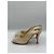 Timeless Décolleté Slingback Chanel in tessuto beige - vista 2