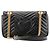 GUCCI - Bolsa de ombro GG Marmont Medium Gucci em couro liso preto - vista 3