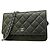 Portafoglio a spalla con catena Chanel Matelassé in Gray Marrone