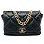Chanel Black Maxi Lambskin 19 Flap Negro