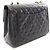 Borsa a tracolla Chanel Large Matelassé 34 Nero - vista 2