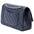 Borsa a tracolla Chanel Reissue 2.55 Double Flap 226 in pelle di vitello matelassé blu - vista 2