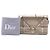Diorama Wallet on Chain aus gold-metallischem Lackleder mit Microcannage-Muster Dior Golden - Ansicht 7