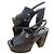 Chanel Sandali platform in pelle verniciata nera con logo CC Nero