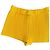 Chanel Short en maille jaune avec ceinture