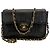 Chanel Classic Flap Handtasche aus schwarzem Leder