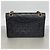 Chanel Matelassé Schultertasche aus schwarzem Lammleder - Ansicht 11