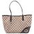 Gucci GG Supreme Canvas Tote in Braun