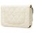 Borsa a tracolla Chanel CC Quilted Caviar Wallet On Chain Bianca Bianco - vista 2