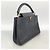 Sac à main Louis Vuitton Capucines BB Noir - vue 2