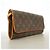 Bolsa de Ombro Louis Vuitton Monogram Pochette Twin GM Marrom - vista 2