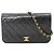 Borsa a tracolla con catena Chanel Matelassé Nero