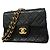 Bolso de hombro Chanel Mini Matelassé con cadena Negro