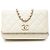 Bolso de hombro Chanel Matelassé Coco Mark con cartera y cadena Blanco