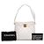 Bolsa de Ombro Chanel White CC Quilted Lambskin Branco - vista 7