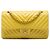 Gelbe Chanel Medium Classic Chevron Schultertasche aus Lammleder mit doppeltem Verschluss