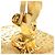 Boucles d'oreilles clips Chanel Gold CC Logo plaqué or Doré - vue 8