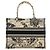 Dior Book Tote Medium aus besticktem Canvas Zodiac Toile De Jouy Weiß - Ansicht 2