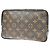 Louis Vuitton Trousse Toiletry Monogram Canvas 23 Castaño