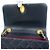 Chanel Matelassé Schultertasche mit Kette Marineblau - Ansicht 10
