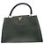Louis Vuitton Capucines MM Handtasche Schwarz