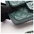 Borsa a tracolla Chanel Mini Matelassé in Verde - vista 9