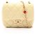 Chanel Mini Matelassé Schultertasche aus gelbem Lammleder